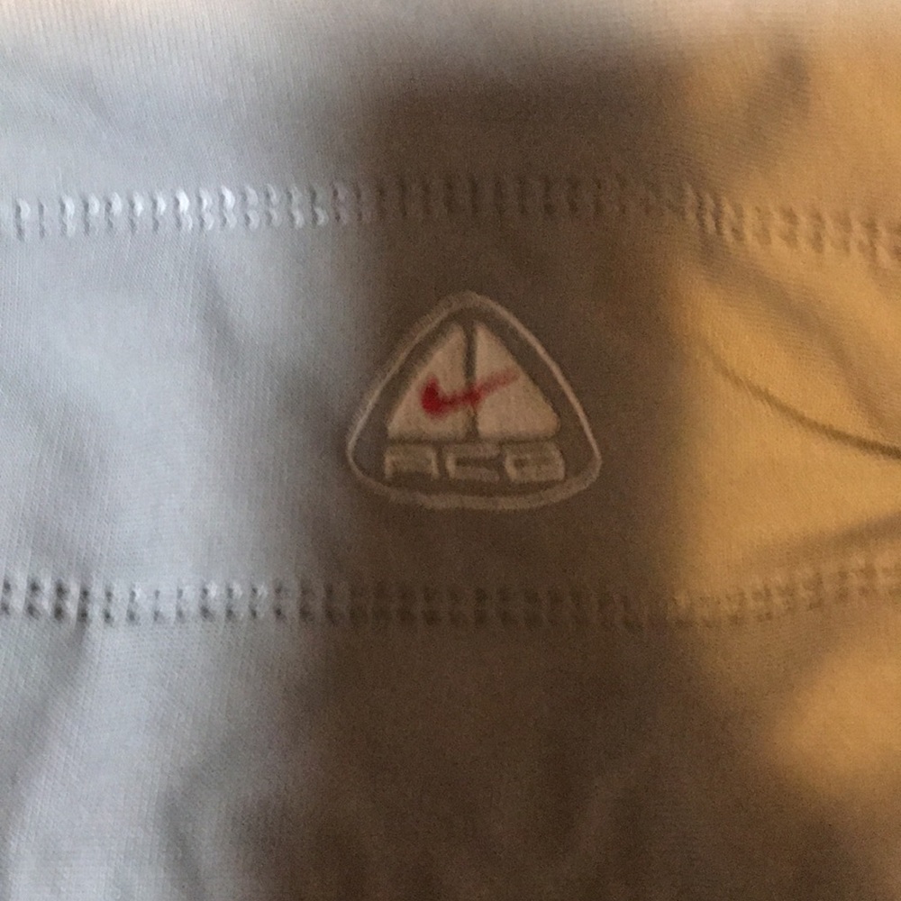 Nike ACG REversable convertible jacket - Picture 2 of 7